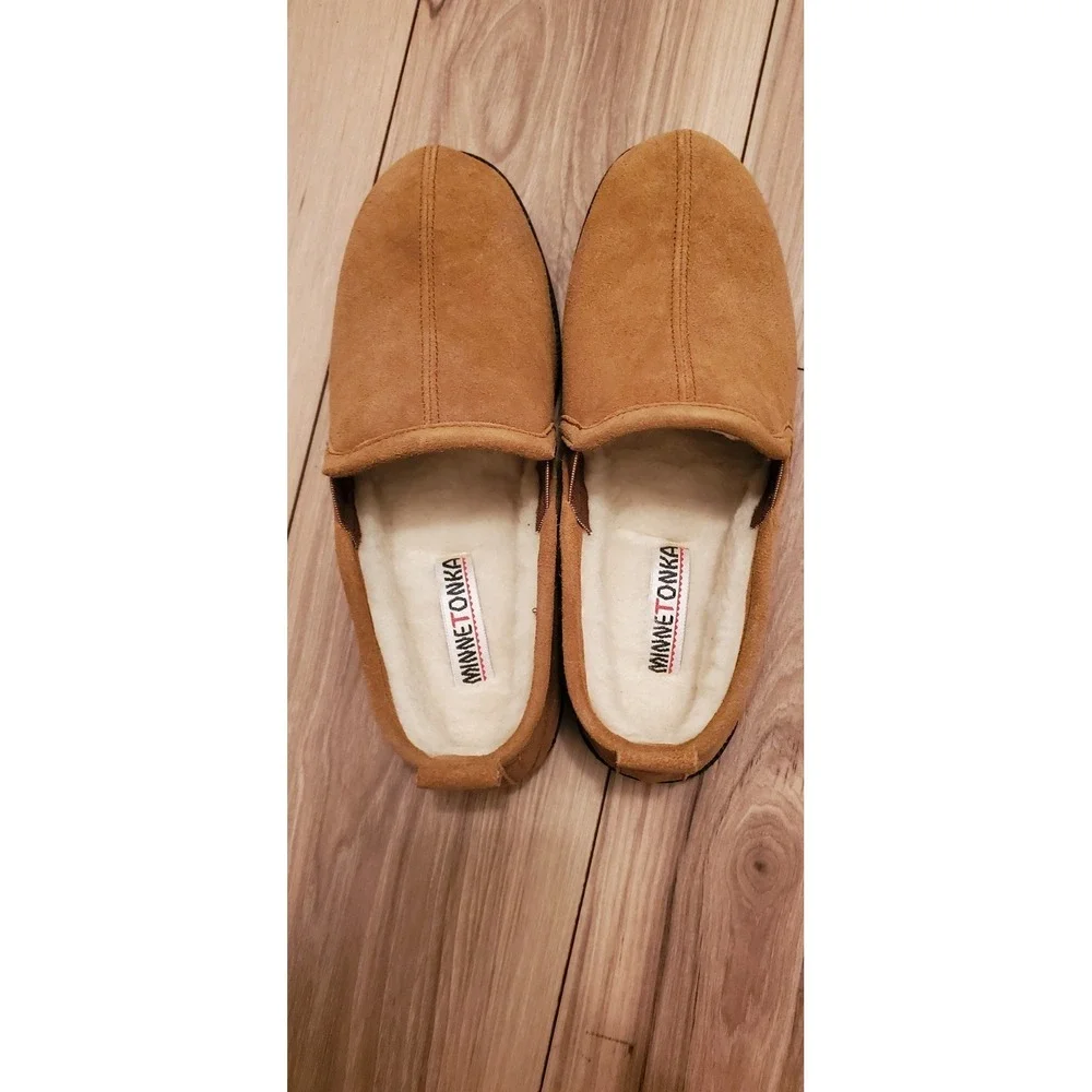 Minnetonka Leather Shoes Buckskin Color Women's Sherling Interior Size 8 - Picture 1 of 5